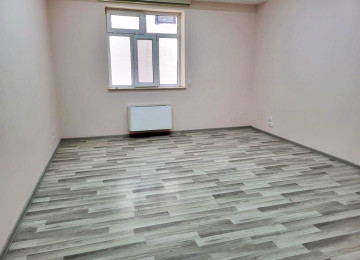 E.Recebli kucesi, Qerb Universitetinin yaxinliqinda temirli