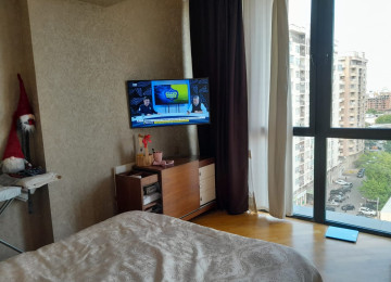 Azadlıq Prosbekti 28 may metrosunun yanında tikilmiş yeni