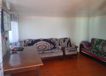 Salam Şəki Şəhər Baş Göynük kəndində Səfalı yerdə ev