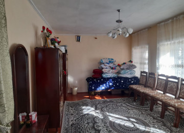 Salam Şəki Şəhər Baş Göynük kəndində Səfalı yerdə ev