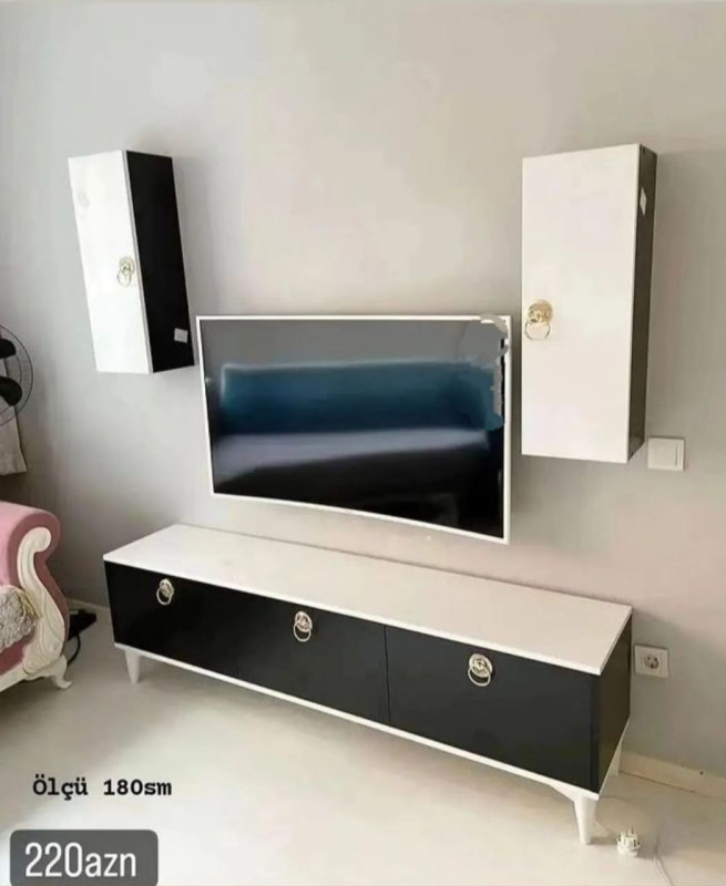 Tv altlığı Tv altlığı Sifarişlə hazırlanır Rəng seçimi var 180sm