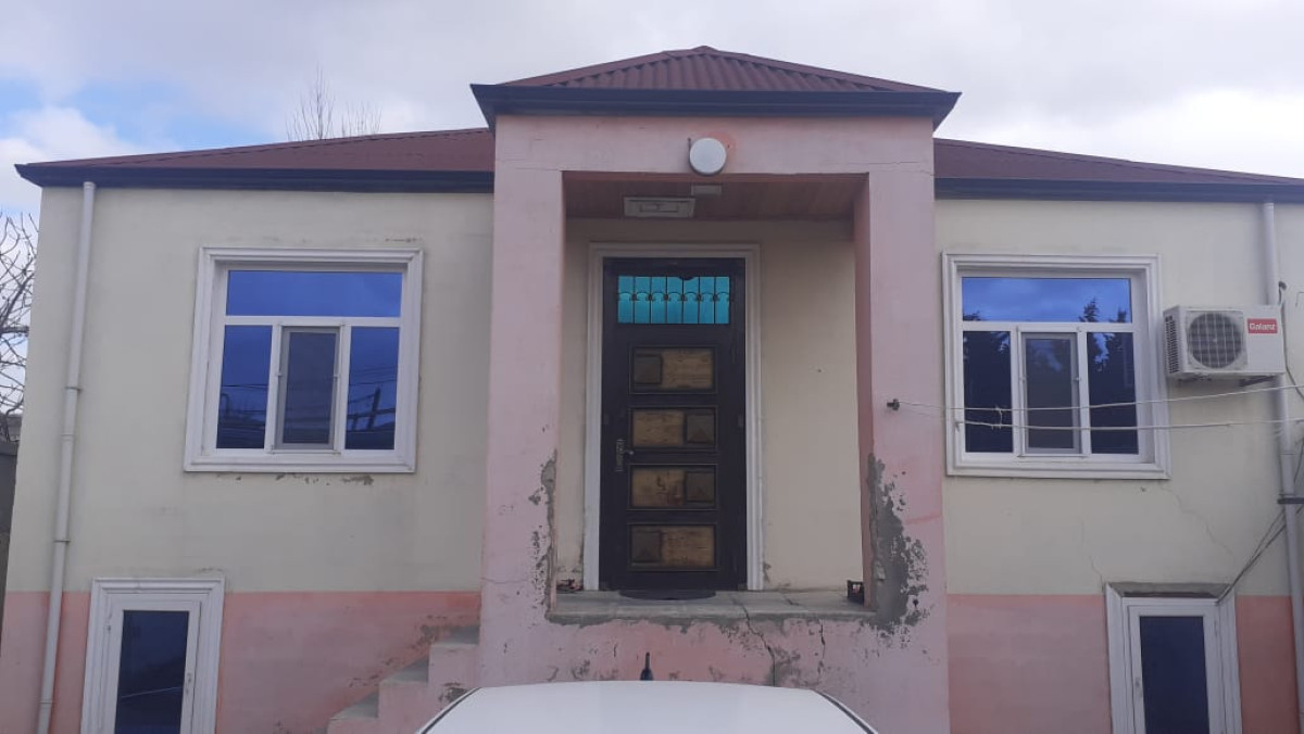 Məştağada həyət evi satılır TƏCİLİ!!! Maştağa qəsəbəsi, Çiləgər deyilən ərazidə, düz