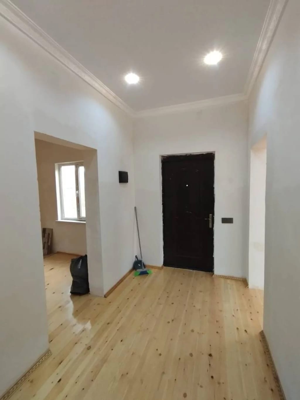 Çıxarış! ÖZUNE TİKİLMİŞ EV TECİLİ SATİLİR! Məhəmmədi kəndi,