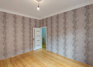 Xırdalanda Aaaf parka 7 nömrəli Məktəbə yaxın 4 Otaqlı