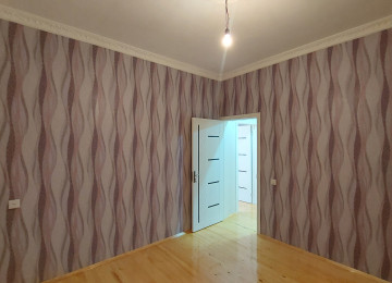 Xırdalanda Aaaf parka 7 nömrəli Məktəbə yaxın 4 Otaqlı