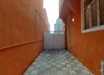 Xırdalanda Aaaf parka 7 nömrəli Məktəbə yaxın 4 Otaqlı