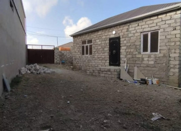 Çıxarış! ÖZUNE TİKİLMİŞ EV TECİLİ SATİLİR! Məhəmmədi kəndi,