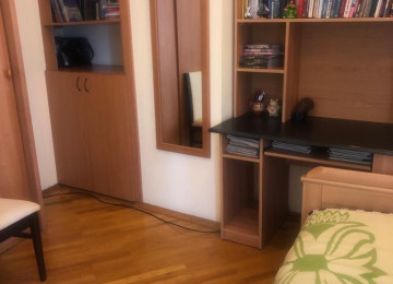 Şəhərin mərkəzində! Qış parkının yanında, Bravo marketi,