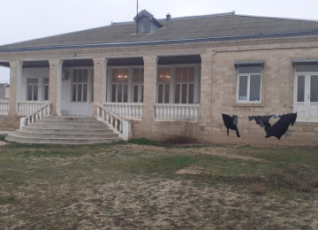 TƏCİLİ!!! Maştağa qəsəbəsi, düz yolun qırağında podobyekt