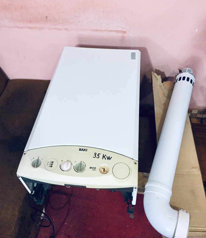 Teze 35 Kw BAXİ ECONOM Kombi Ucuz Qiymete Qarantiya ile TEZE 35 Kw BAXİ ECONOM KOMBİDİR.Orjinal İTALİYA