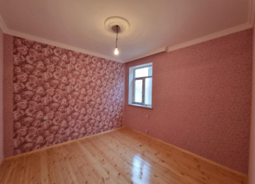 Zabrat qesebesinde əsas yola,şəhər marşurutlarının yoluna