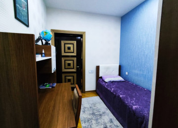 Q.Qarayev metrosunun cixisi, 32 sayli orta mektebin