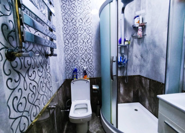 Q.Qarayev metrosunun cixisi, 32 sayli orta mektebin