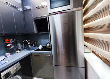 Q.Qarayev metrosunun cixisi, 32 sayli orta mektebin