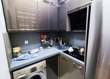 Q.Qarayev metrosunun cixisi, 32 sayli orta mektebin