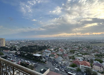 Xətai rayonu Əhmədli metrosuna 2-3 dəqiqəlik McDonald