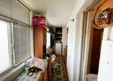 Qara Qarayev metrosuna 2 dəqiqəlik piyada məsafədə . Sevinc