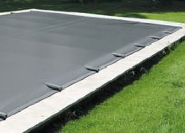 Motorlu baseyn örtüyünün qurulması Pvc hovuz ortuylerinin