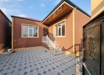 Savalan qəsəbəsinin tam giriş hissəsində əsas şəhər