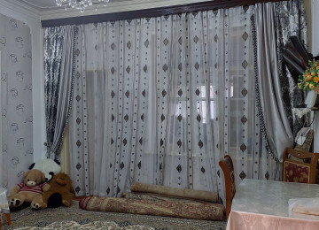 Sabuncu r. Zabrat gəsəbəsində Əsas yola Uşag bacasina yaxın