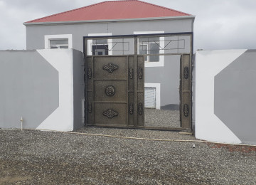 Çıxarış! ÖZUNE TİKİLMİŞ EV TECİLİ SATİLİR! Məhəmmədi yolu