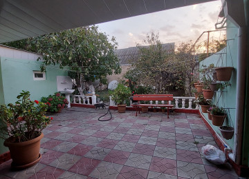 Sabuncu r. Zabrat gəsəbəsində Əsas yola Uşag bacasina yaxın