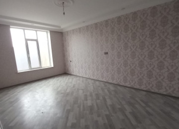 ÖZUNE TİKİLMİŞ KUPCALI EV TECİLİ SATİLİR! Məhəmmədi yolu