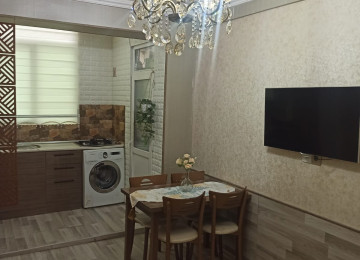 KUPÇALI...!!! TƏCİLİ...!!! DƏYƏRİNDƏN UCUZ...!!! Bakı