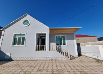 Mehemmedli qes."XAN RESTORAN"ın yaxinliginda 3 sotda 130