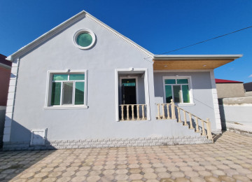 Mehemmedli qes."XAN RESTORAN"ın yaxinliginda 3 sotda 130