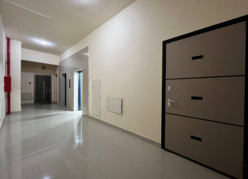 EKSKLUZİV ... Mamedin Binaları ... 120 Kv, 3 Otaq ...