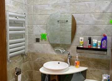 4 otaqlı te'mirli menzil satílír Torqovi 14/3 mertebede