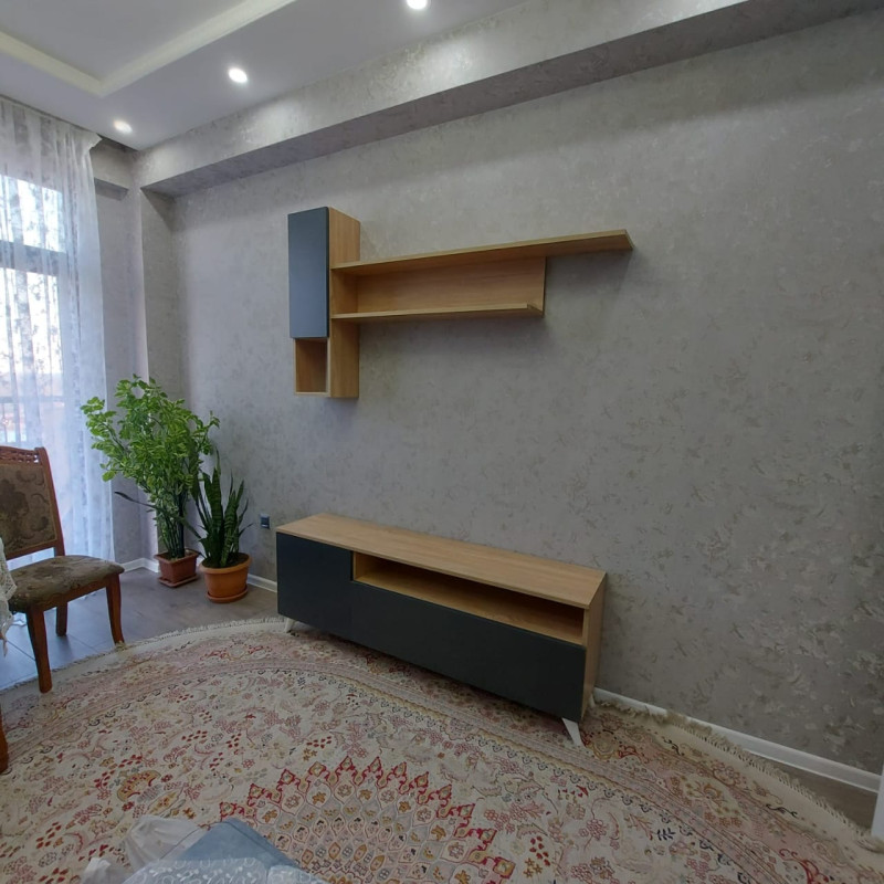 Tv altlığı Tv altlığı Sifarişlə hazırlanır Rəng seçimi var Şəhərdaxili