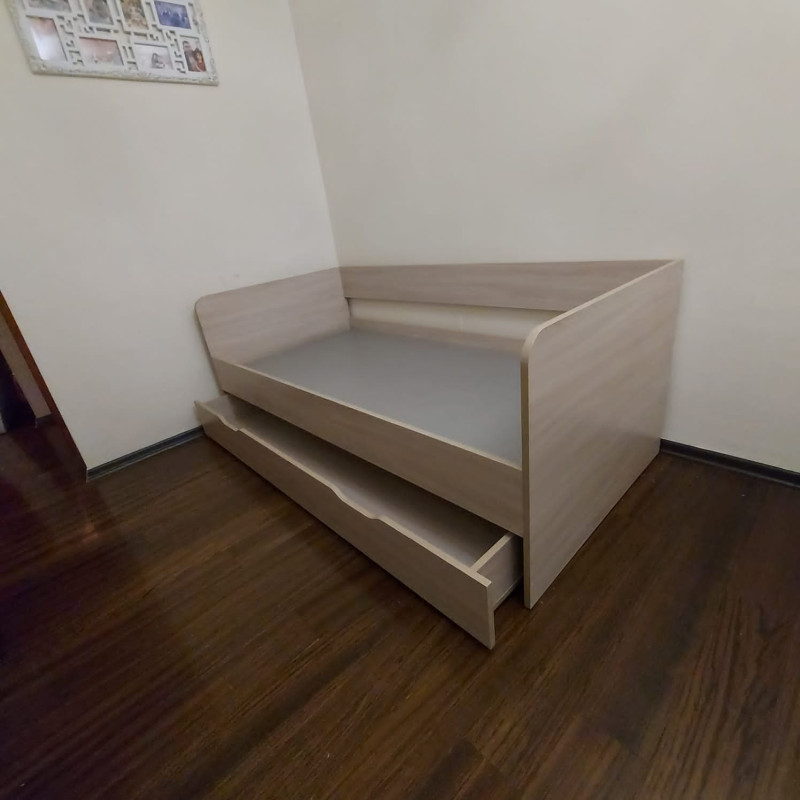 Uşaq çarpayısı Uşaq çarpayısı Sifarişlə hazırlanır Rəng seçimi var Matras
