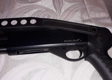 Salam.Alındıqdan sonra heç Işlənməyib. 6 yox 8 gülləlidir.