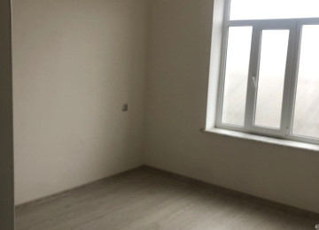 2 mertebe 156 kv monolit ev satílír Gencede Veli Xuluflu