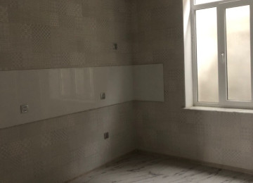 2 mertebe 156 kv monolit ev satílír Gencede Veli Xuluflu