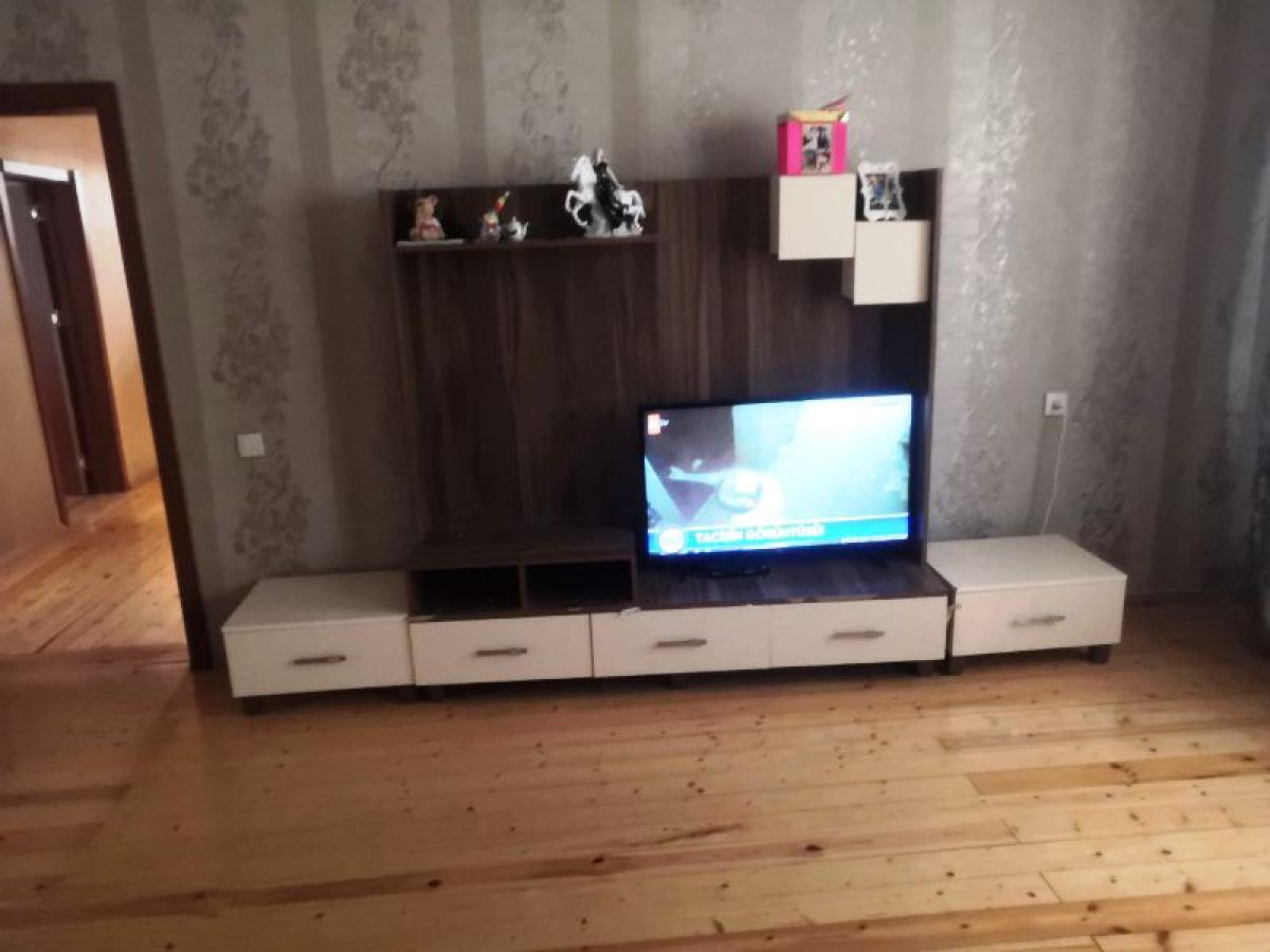 Bine qes heyet evi TƏCİLİ !!! Xezer rayonu Binə qesebesinde AVTOBUS 160A