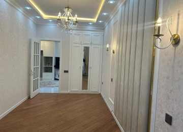 Tibb Universitetinin yanında 3 otaqlı 106 kv yüksək təmirli