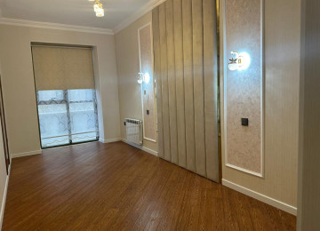 Tibb Universitetinin yanında 3 otaqlı 106 kv yüksək təmirli