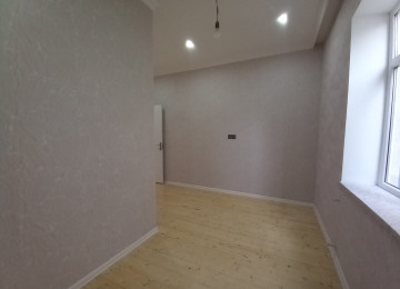 Ev Mehdiabad Pirsagi yoluna yaxin, Nurlan marketin