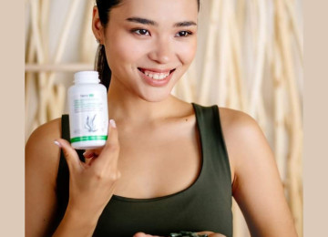 Spirulına -təkhuceyrəli dəniz yosunu olub tərkibinin