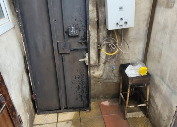 Xırdalan şəhəri, 5№li məktəbin yanında, prospektə 1