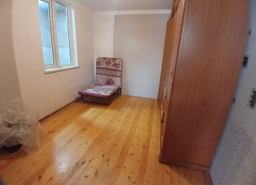 Xırdalan şəhərində, 119-un yolu, "Avropa qaplarının”