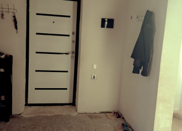 Tecili satiram .Oz şexsi yaşayiş üçün tikdiyim evdi.6 sot