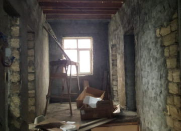 Tecili satiram .Oz şexsi yaşayiş üçün tikdiyim evdi.6 sot