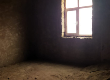 Tecili satiram .Oz şexsi yaşayiş üçün tikdiyim evdi.6 sot