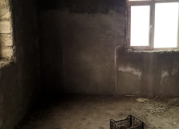 Tecili satiram .Oz şexsi yaşayiş üçün tikdiyim evdi.6 sot