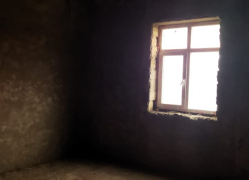 Tecili satiram .Oz şexsi yaşayiş üçün tikdiyim evdi.6 sot