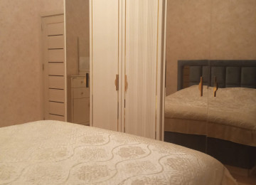 EV İPOTEKAYA YARARLİDİR! EV SAHİBİ EVİ ÖZU UCUN TİKDİRİB.